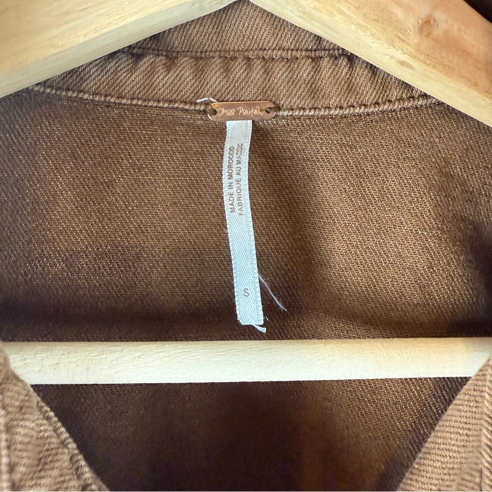 Free People brown Slouchy Denim Canvas crop jacket - Picture 9 of 10